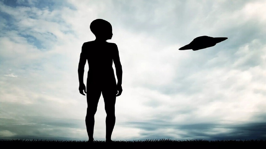 خطاب من صحن طائر: