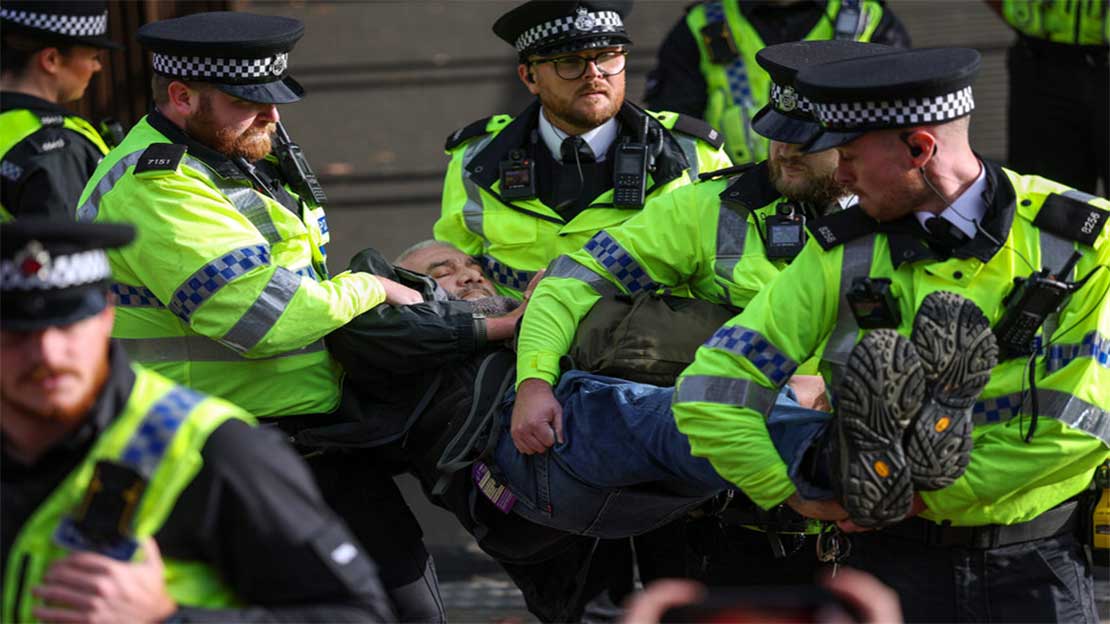 القبض على العشرات في بريطانيا بسبب دعم منظمة "فلسطين أكشن"